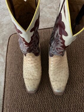 Lucchese Ostrich Leather Western Boots with Burgundy Embroidery